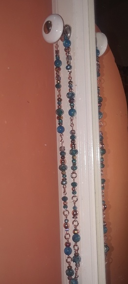 Crystal Glass and River Shell Necklace - Picture 8 of 8